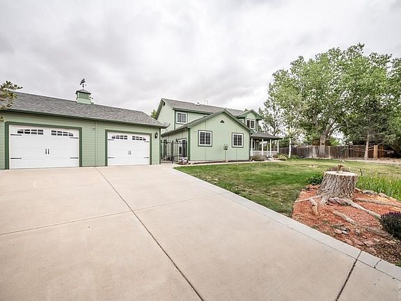 2nd image of 338 S Golfwood Pl