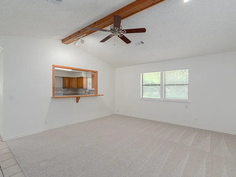 1905 Shady Ln — Photo 13