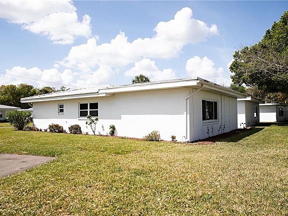 5th image of 633 Cottage Ln
