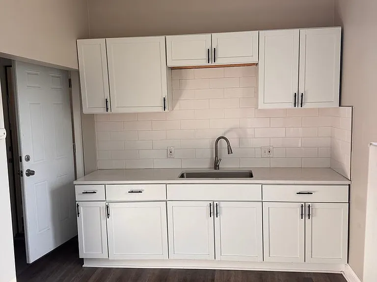 McGregor 4518 — Photo 2