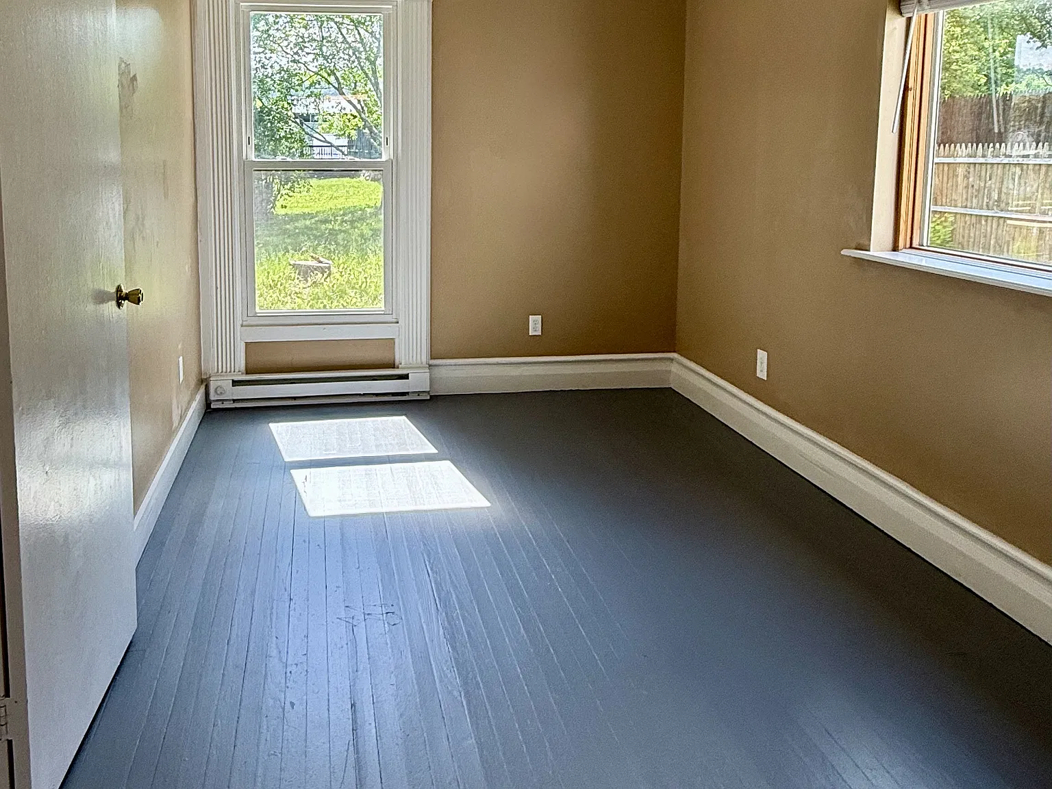 1 bed, 450 sqft, $1,000 — Photo 2