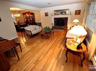 133 Nottingham Rd, Ramsey, NJ 07446