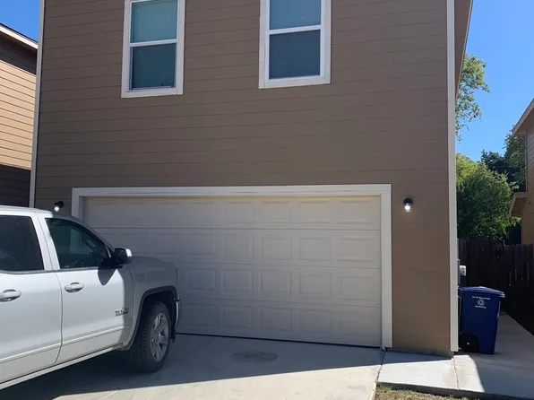 4 Oak Plaza, San Antonio, TX 78216