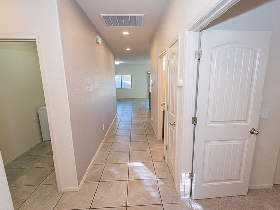 2nd image of 4095 Big Bend St