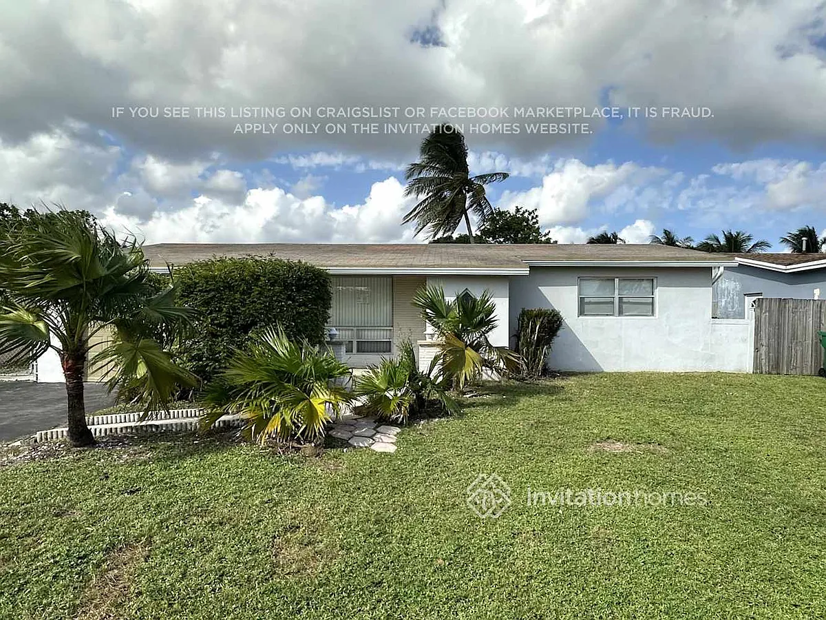 Building Photo - 7251 Alhambra Blvd