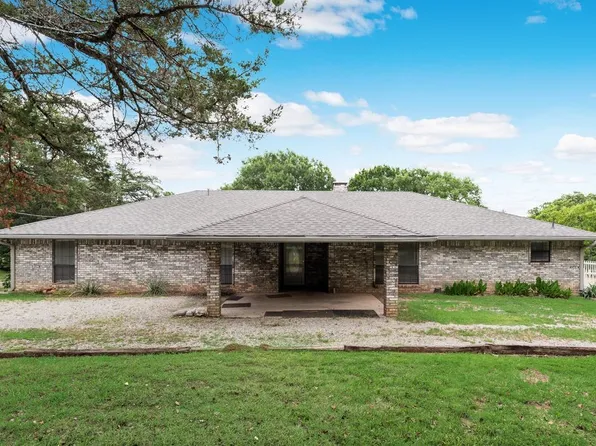 298 Butterfield Rd, Denison, TX 75021
