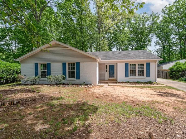 4707 Cricklewood Dr, Greensboro, NC 27407