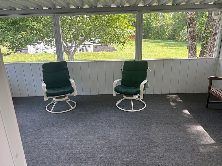 Pleasant Meadow Ln — Photo 6