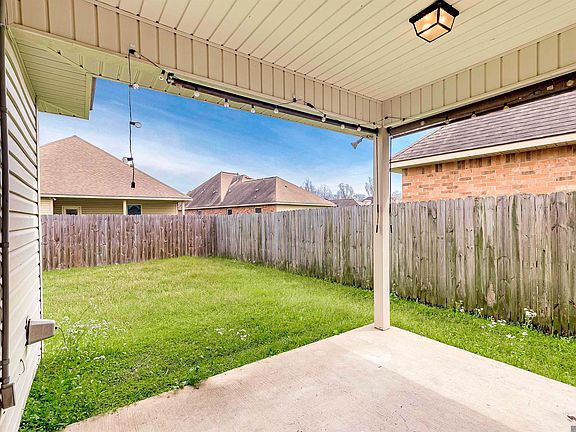 4th image of 8645 Abertay Ave