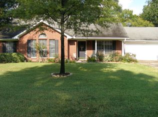 306 August Ln, Lufkin, TX 75904