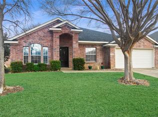 1705 Ash Ln, Corinth, TX 76210