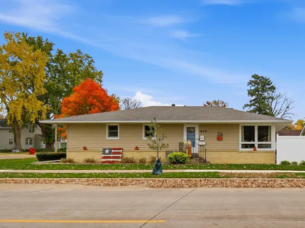 610 8th St NW, Austin, MN 55912
