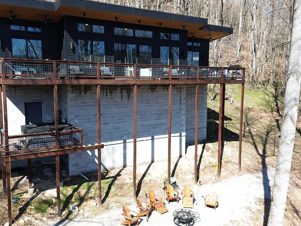1st image of 178 Mullican Dr