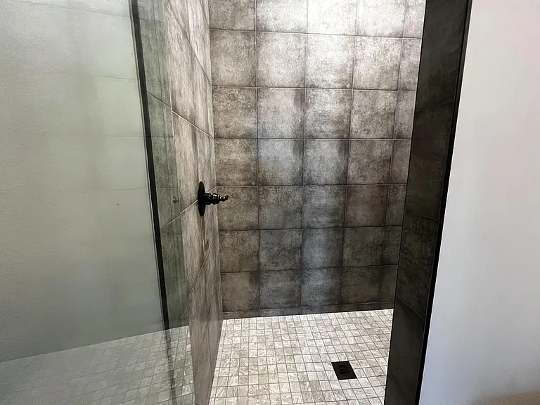1737 Frankfort Ave #101 — Photo 8