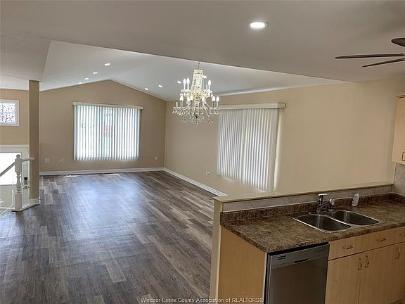 5th image of 4537 Fontana Ave