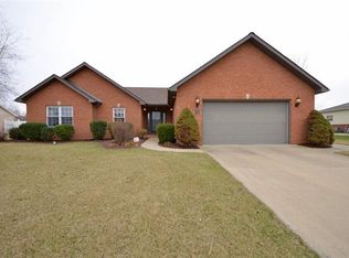 326 Meadowlark Ln, Belleville, IL 62220
