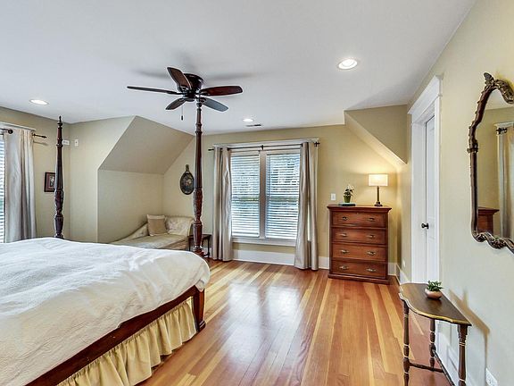 5th image of 620 N Highland Ave