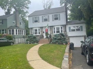 7 Edgemont Rd, West Orange, NJ 07052