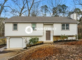 2488 Carol Cir, Douglasville, GA 30135