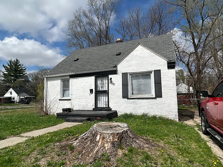 12715 E State Fair St — Photo 3