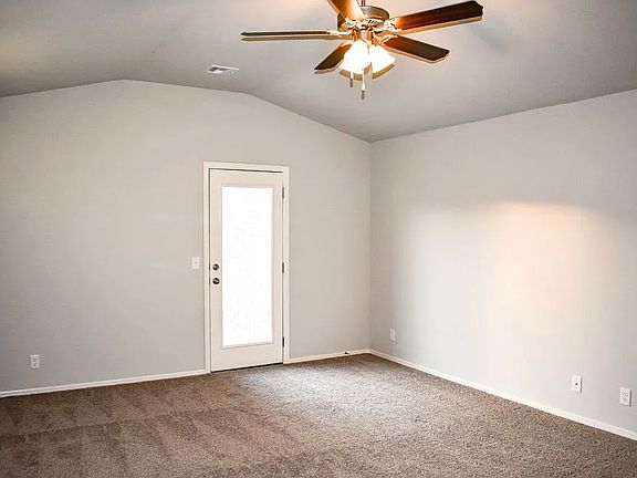 2nd image of 7218 S Laurel Pl