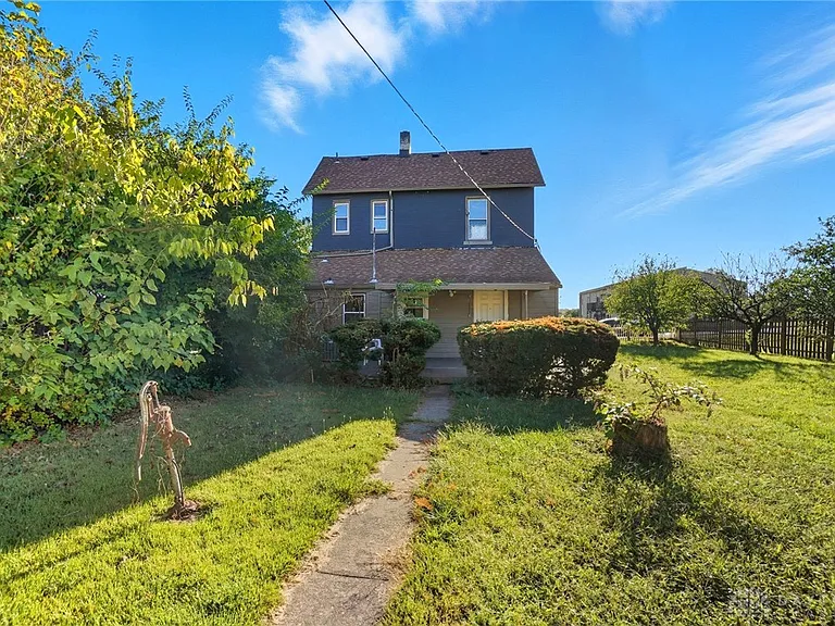 149 Boltin St — Photo 31