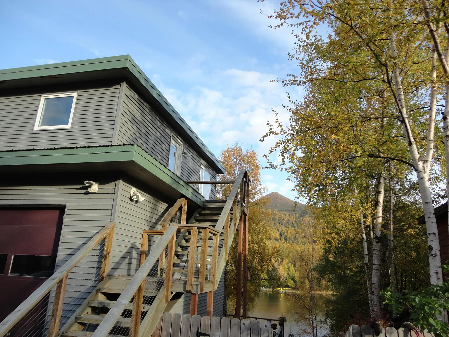 2 bed, 850 sqft, $1,900 — Photo 2