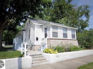 714 Aspen St, Cadillac, MI 49601