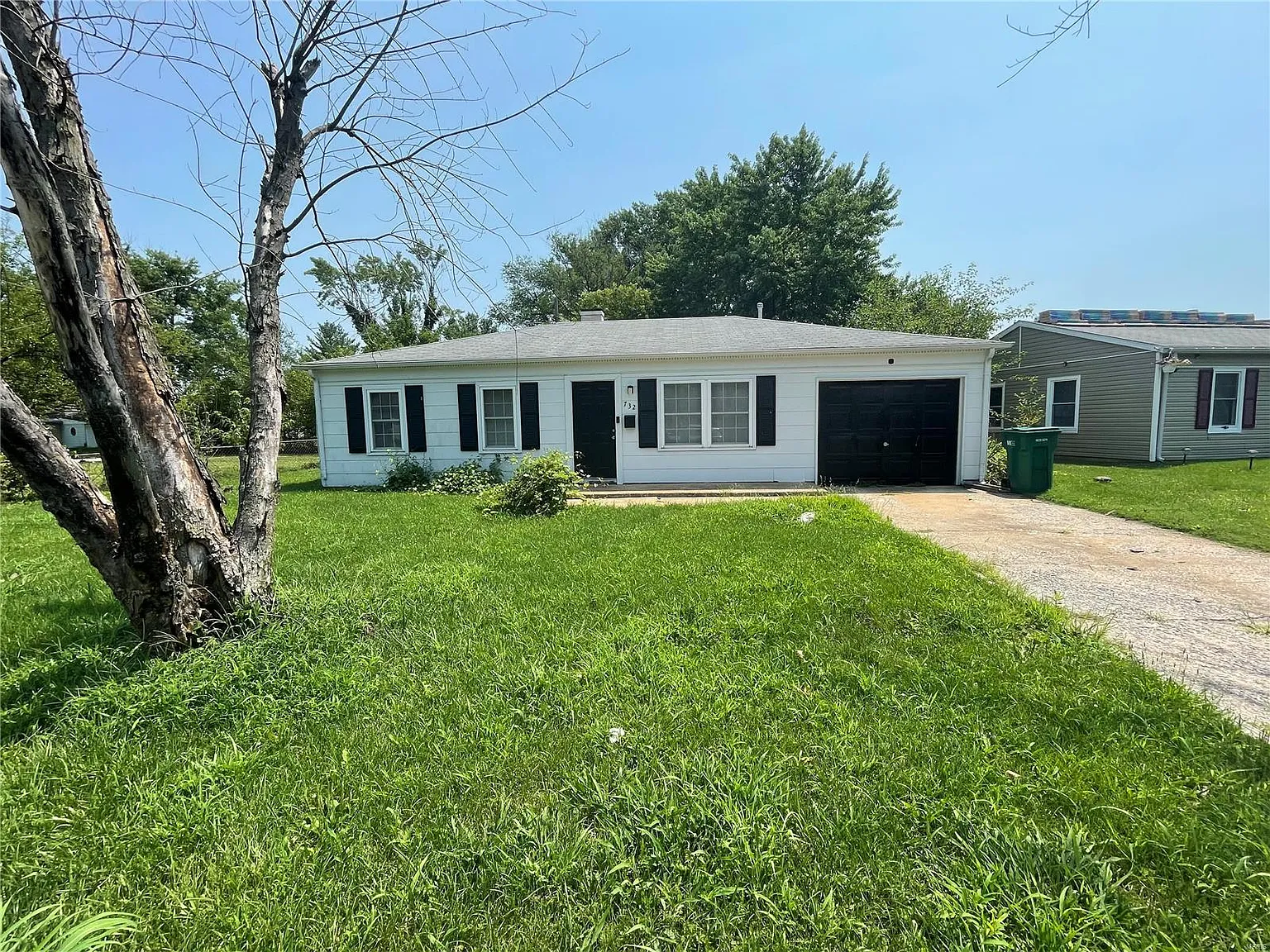 732 Saint Norbert Dr photo 1