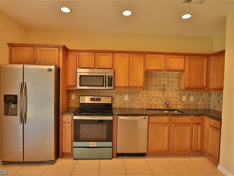 17615 Brickstone Loop — Photo 6