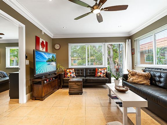 4th image of 140 NE 19th Court #205E