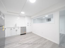 2255 Weston Rd, Toronto, ON