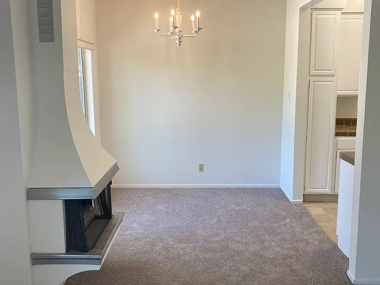 11425 Rochester Ave #21 — Photo 13