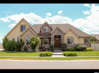 1483 W Iron Gray Dr, Bluffdale, UT 84065