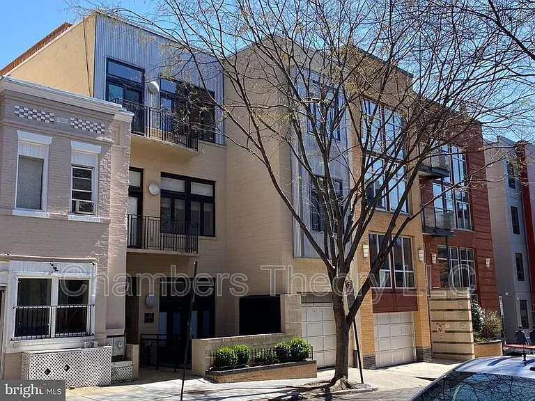 2357 Champlain St NW #102 — Photo 42