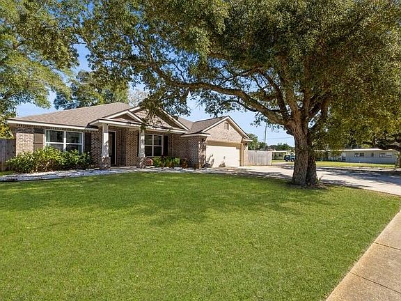 2nd image of 325 Smith Dr