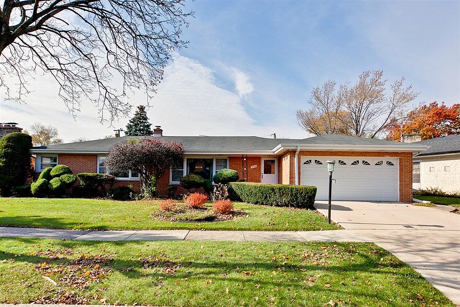 1st image of 908 Tomawadee Dr