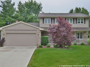 105 Brynn Dr, Manhattan, IL 60442