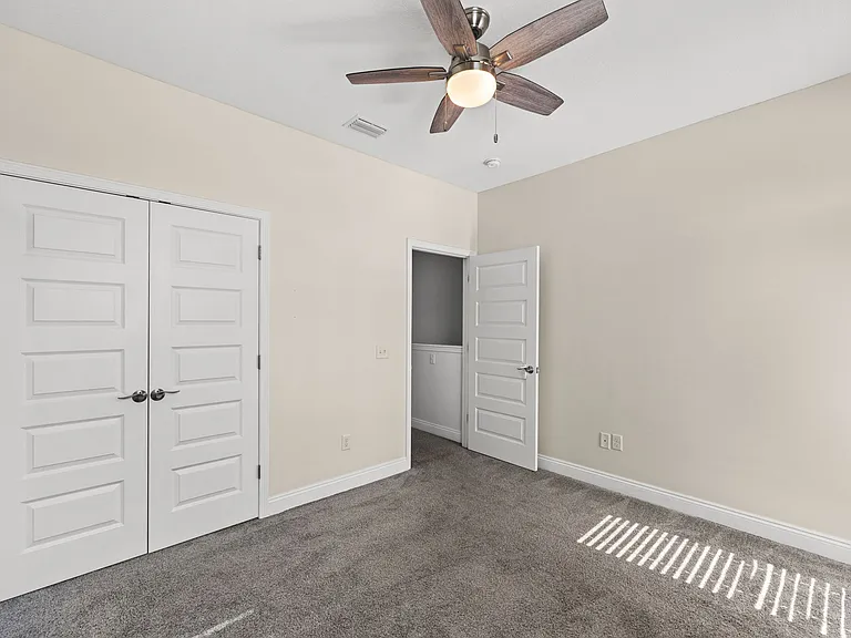 5423 Debi Rd — Photo 32
