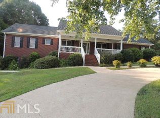 1475 Temple Johnson Rd, Loganville, GA 30052