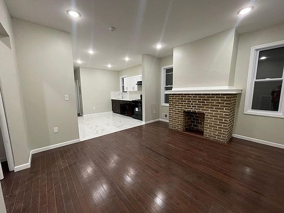 2nd image of 120 Brookwood St #1A