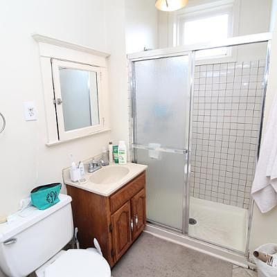 5th image of 1435 N Ashland Ave #3