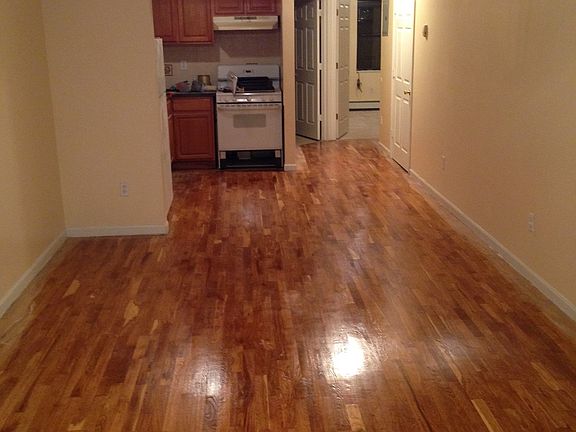 5th image of 298 Quincy Street #1