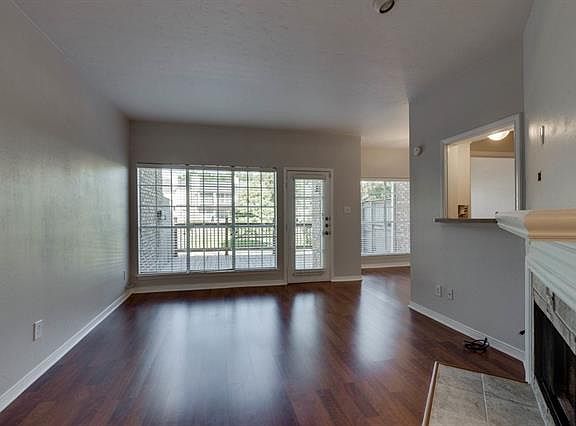 4th image of 2305 Southlake Ct