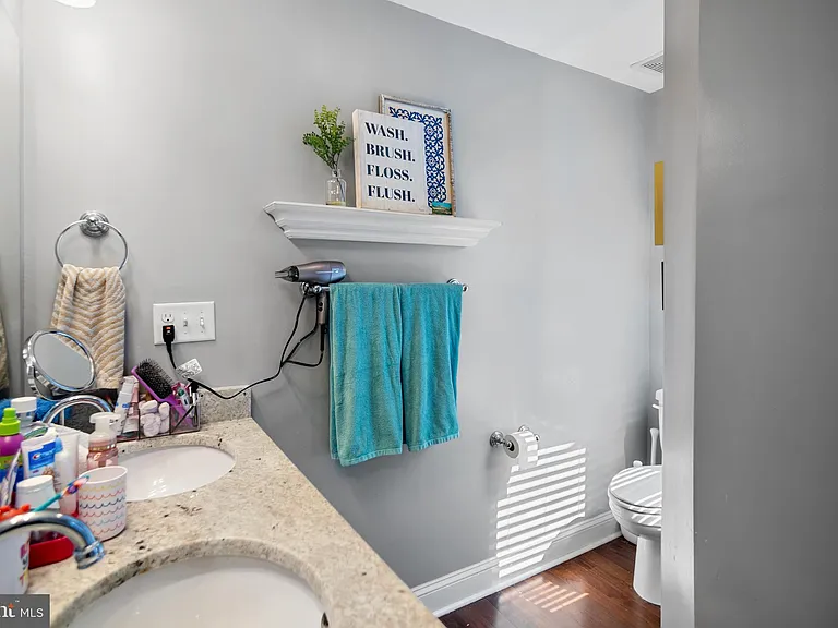 108 N Lakewood Ave — Photo 11