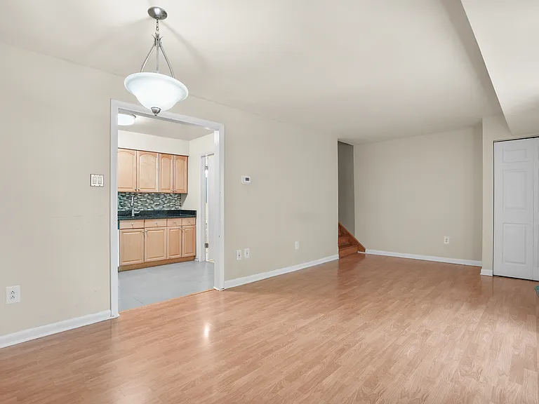 9695 Hitching Post Ln #H — Photo 14