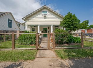 845 Columbia St #C, Houston, TX 77007