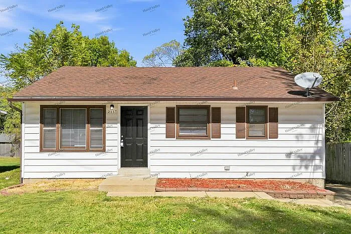 215 Sadonia Ave
