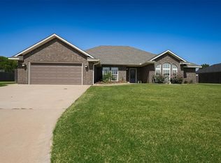 2819 Deer Run, Altus, OK 73521