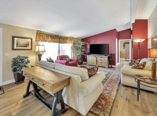 1 Rancho Verde Cir, Rohnert Park, CA 94928